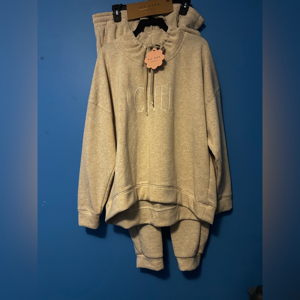 NWT RAE DUNN COFFEE 2 PIECE CREWNECK PULLOVER JOGGER SET BRAND NEW WOMENS XL